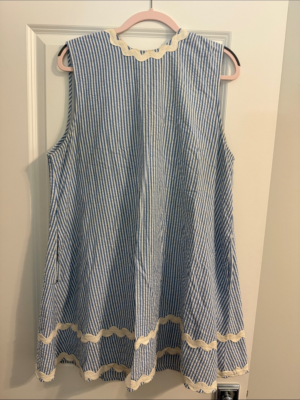 SUE SARTOR mini tibi dress in seersucker